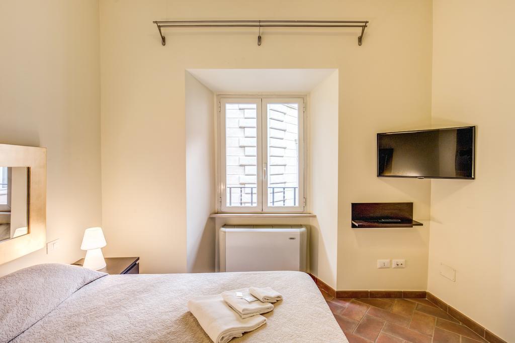 Appartamento Via Del Monte Della Farina Rom Exterior foto