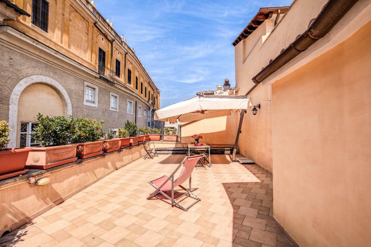 Appartamento Via Del Monte Della Farina Rom Exterior foto
